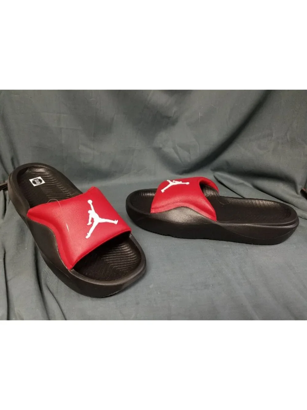 Jordan Franchise Slides Black Red White HF3263 600 Mens Size 11 NEW w/TAGS!
